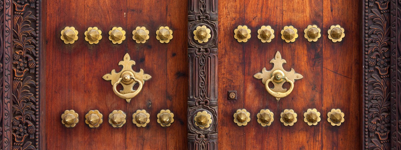 Porte-traditionnelle-zanzibar