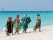 femmes plage zanzibar